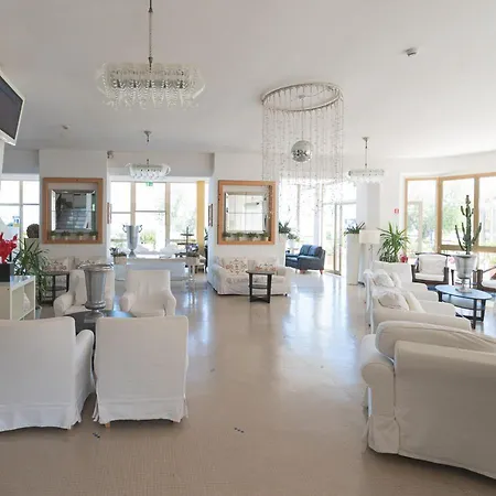 Hotel Spiaggia Otel