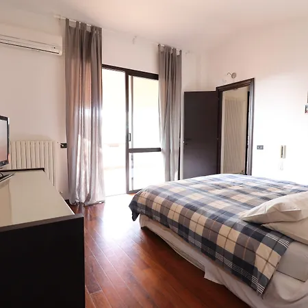 Szálloda Hotel Spiaggia 3*