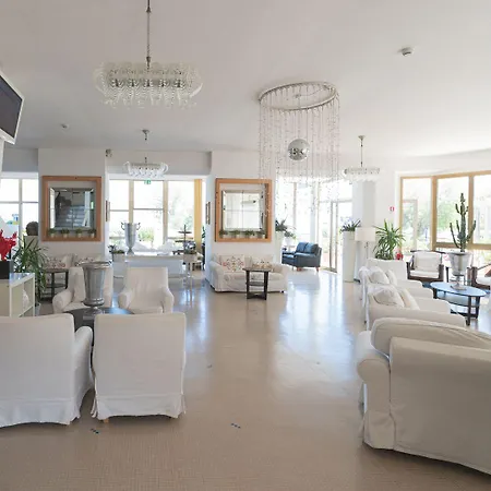 Hotel Spiaggia Otel 3*