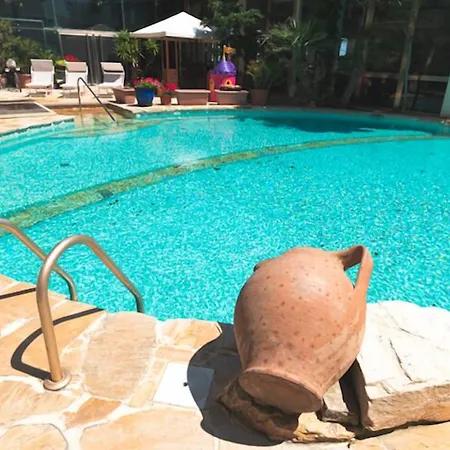 Отель Hotel Spiaggia Каттолика