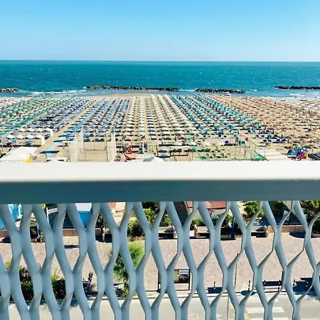 Hotel Spiaggia Отель 3*