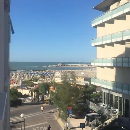 Hotel Spiaggia Отель 3*