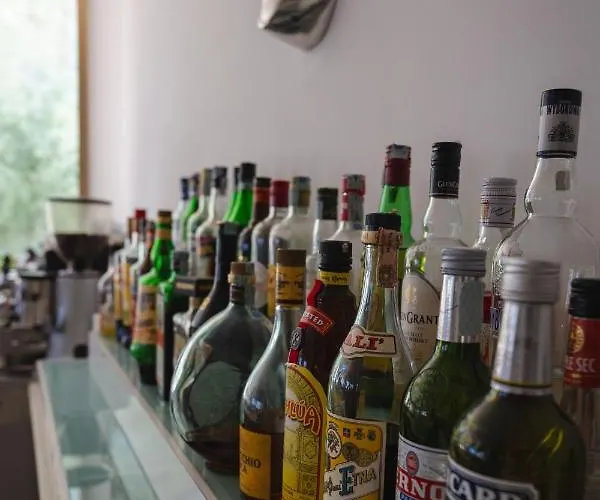 Hotel Spiaggia فندق 3*