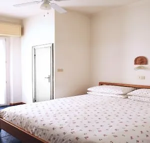 Hotel Spiaggia كاتوليكا